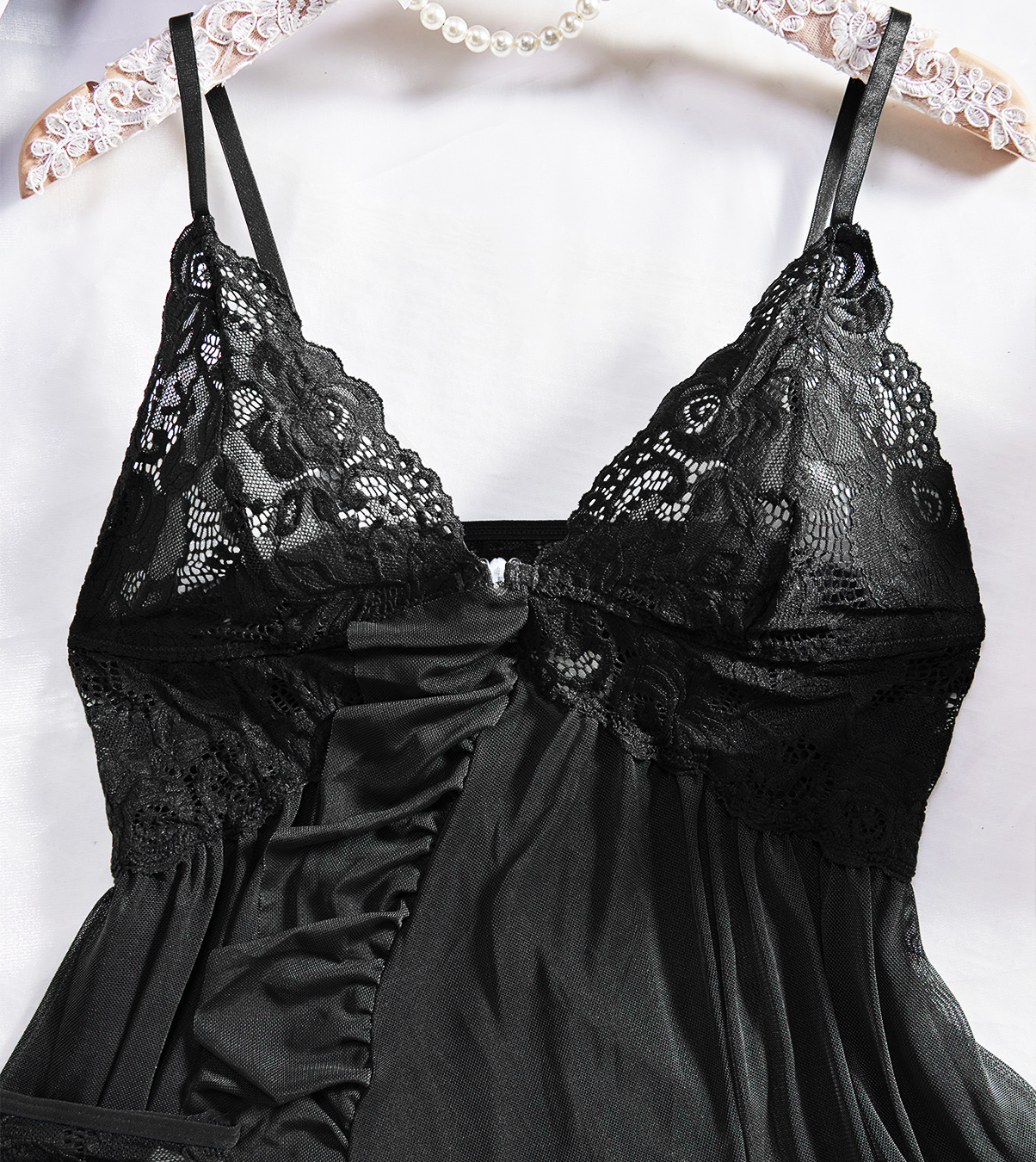 LEONIE | FRAMFÖRSLUTNING LINGERIE