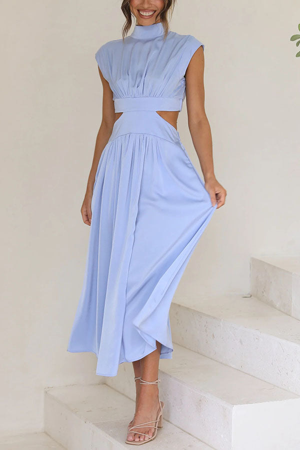Quincy | Midi-klänning med cut-out och fickor